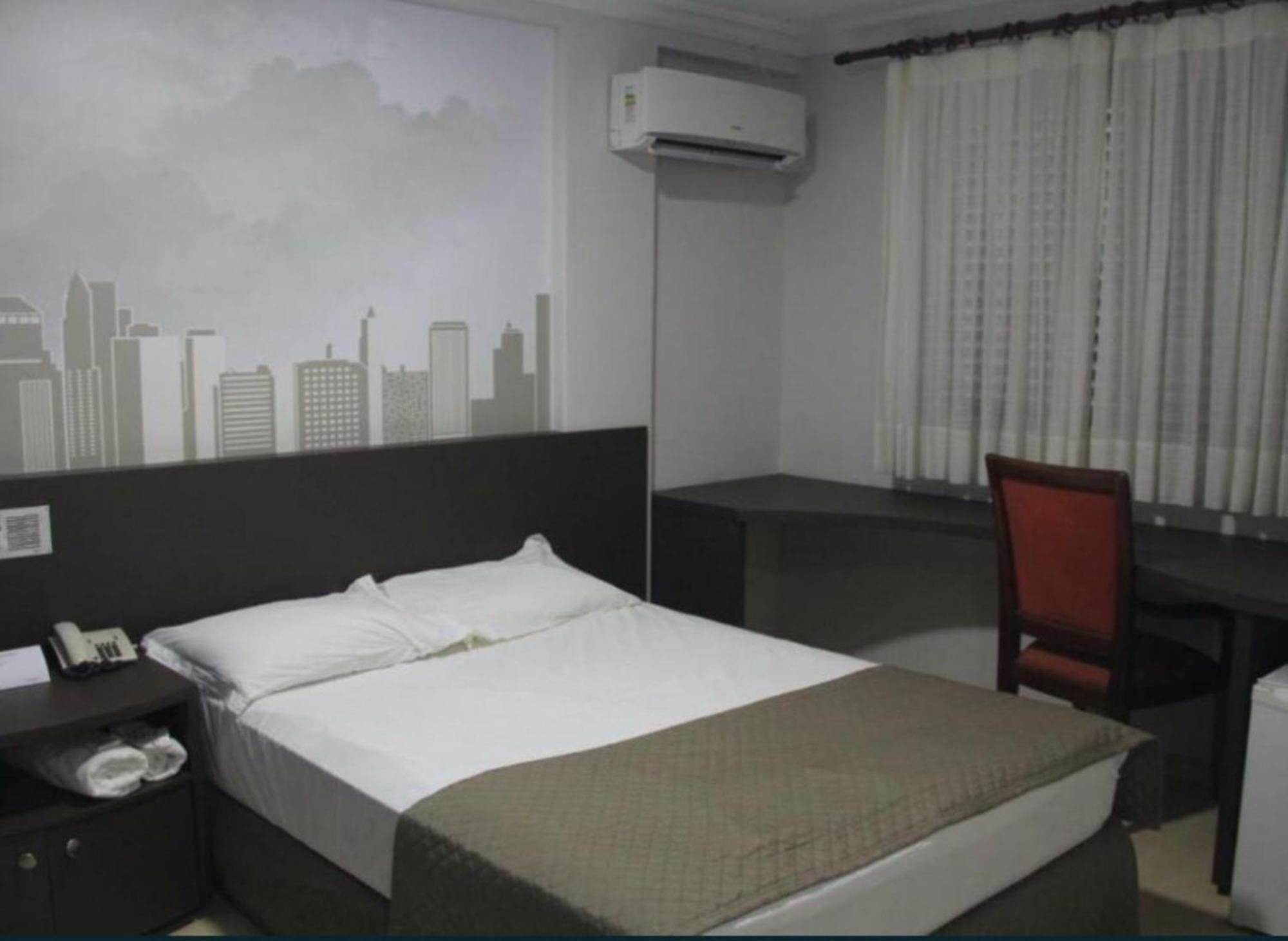 Abbas Hotel Uberlândia エクステリア 写真
