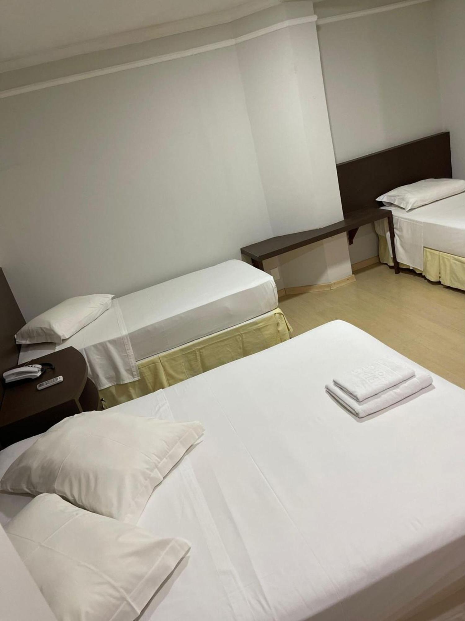 Abbas Hotel Uberlândia エクステリア 写真
