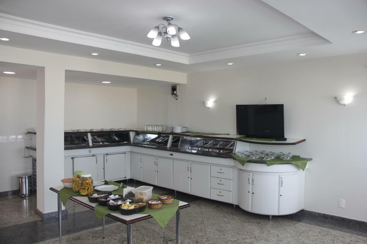 Abbas Hotel Uberlândia エクステリア 写真